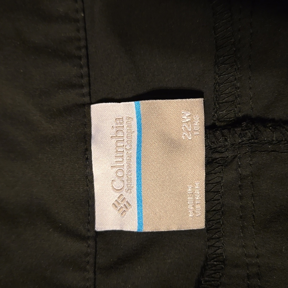Columbia Black 2 In 1 Cargo Pants - Picture 2 of 8